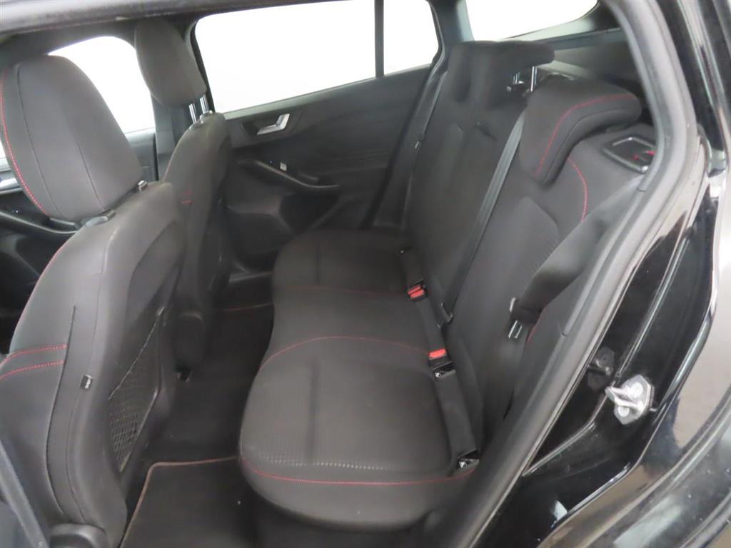 FORD Focus wagon 1.5 EcoBl. ST L.XBns photo