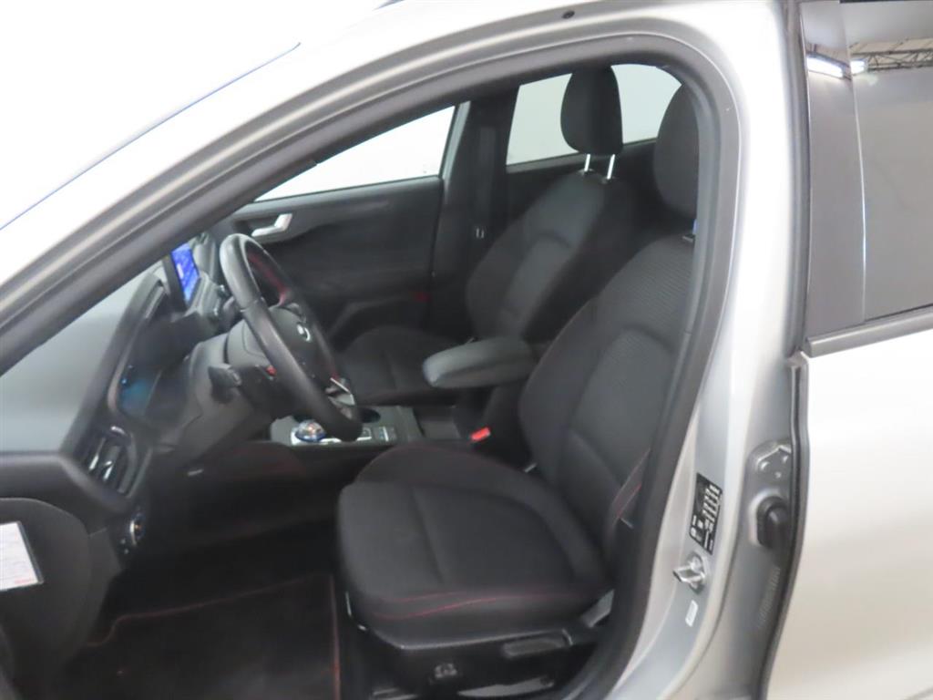 FORD Focus wagon 1.5 EcoB. ST L. Bns photo