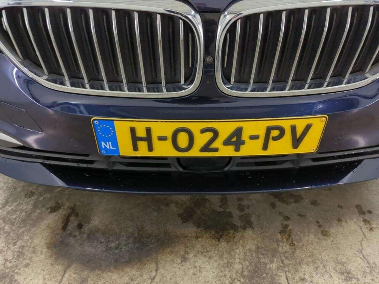 BMW 5-serie 530e xD iPerf eD. Ed photo