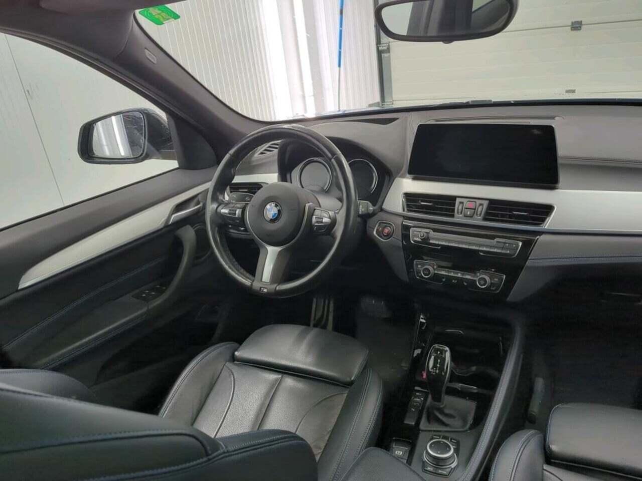 BMW X1 sDrive18d BnsEd+ photo
