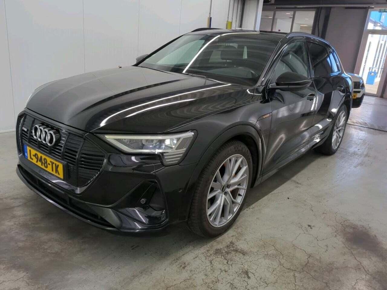 AUDI e-tron 55 quattro S ed 95