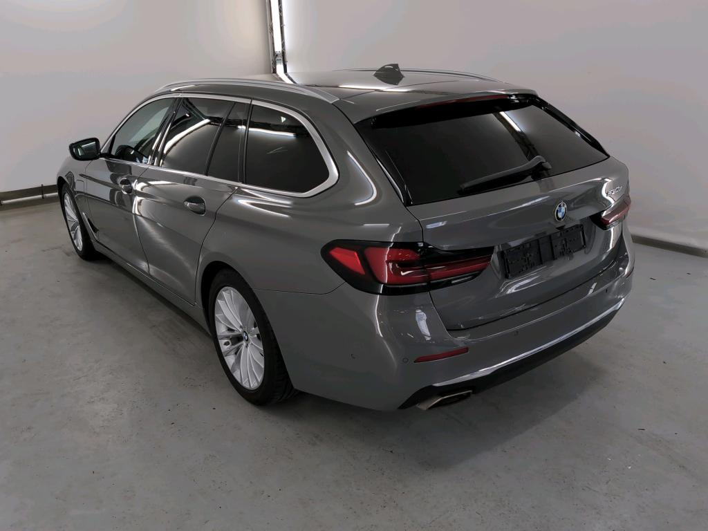 BMW 5 SERIES TOURING 2.0 530E TOURING AUTO Driving Assistant Safety photo