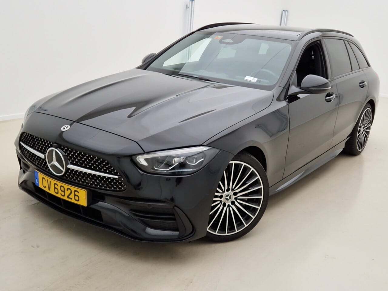 MERCEDES-BENZ C-KLASSE KOMBI 200D AMG LINE 9G-TRONIC