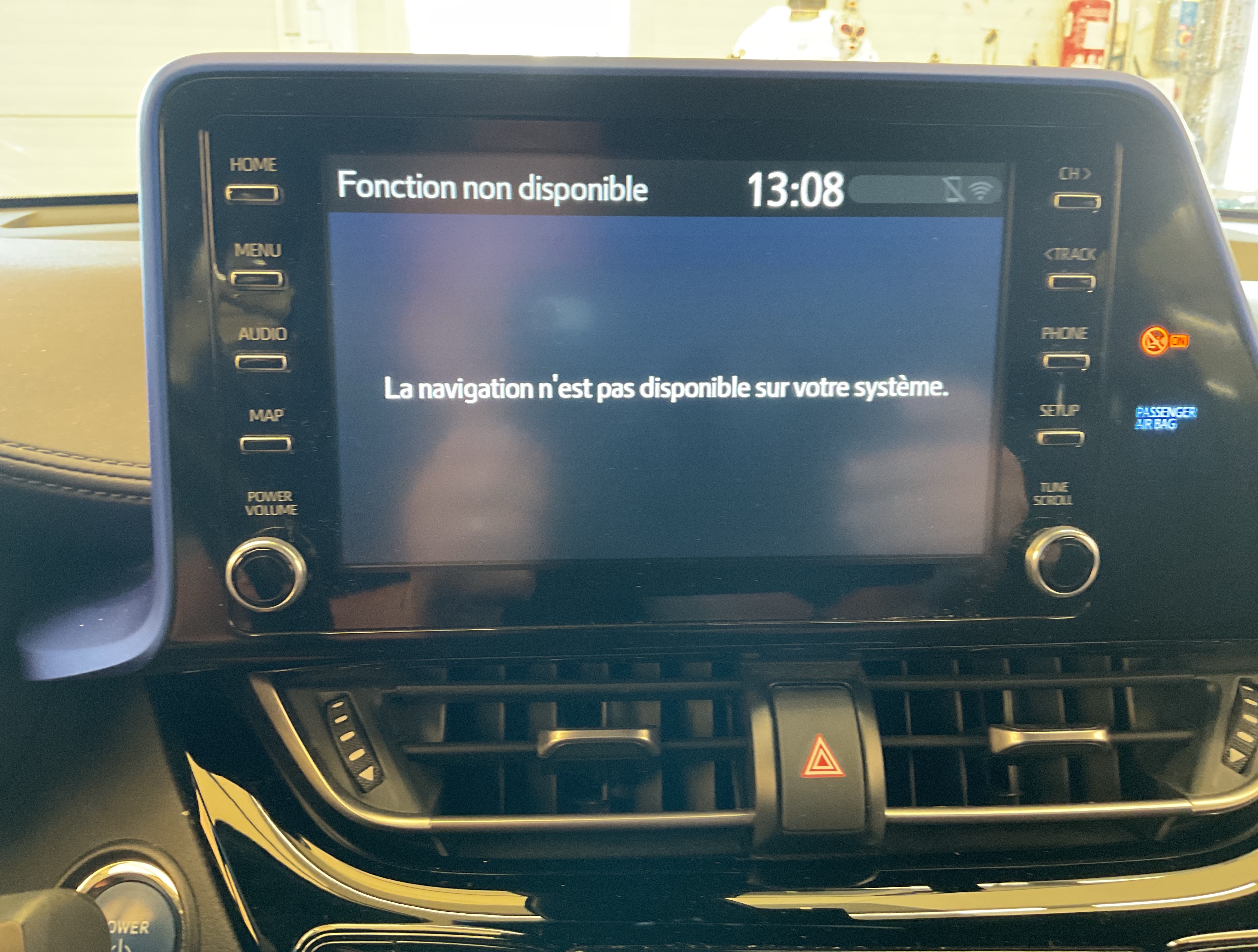 TOYOTA C-HR 2.0i VVT-i Hybrid C-Hic E-CVT photo
