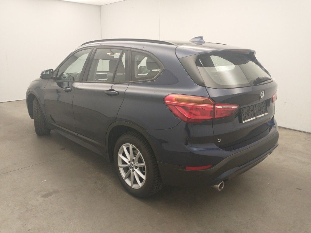 BMW X1 sDrive16dA (85 kW) 5d photo