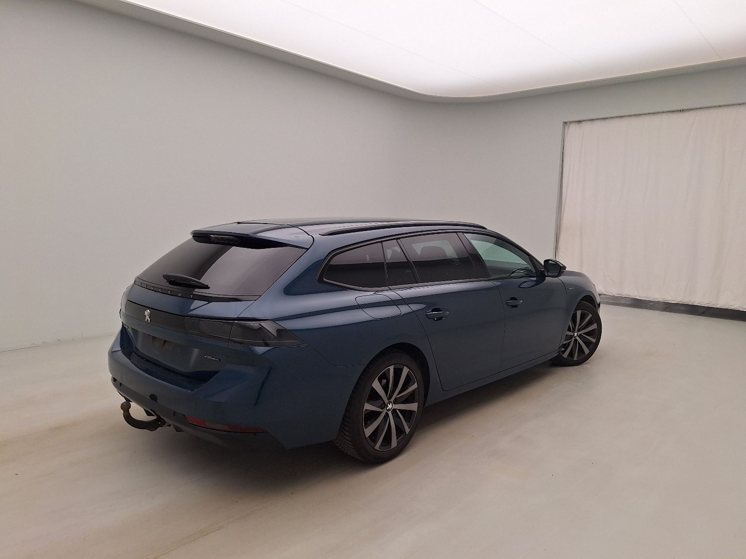 Peugeot, 508 SW '18, Peugeot 508 SW 2.0 BlueHDi 160 S&S EAT8 GT Line 5d photo
