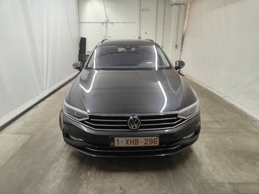 Volkswagen Passat Variant 1.6 TDI SCR DSG7 Style Business 5d