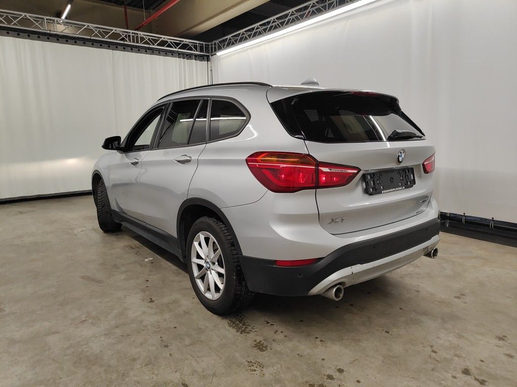 BMW X1 sDrive18dA (100 kW) 5d photo