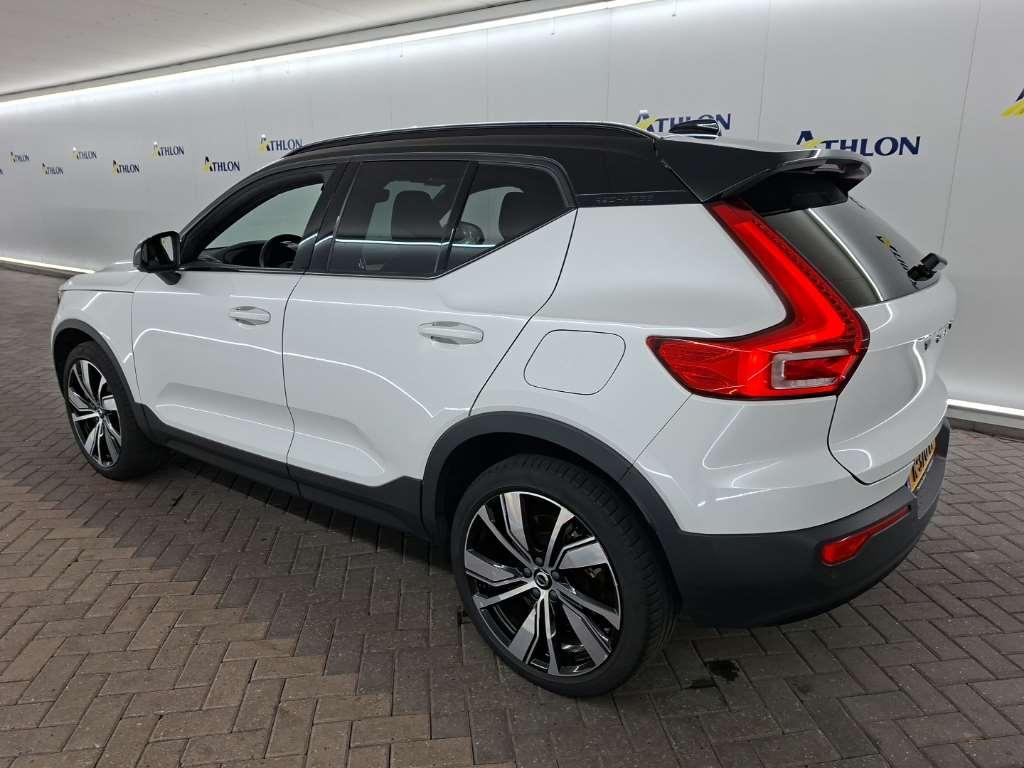 VOLVO XC40 Recharge P8 AWD 5D 300kW photo