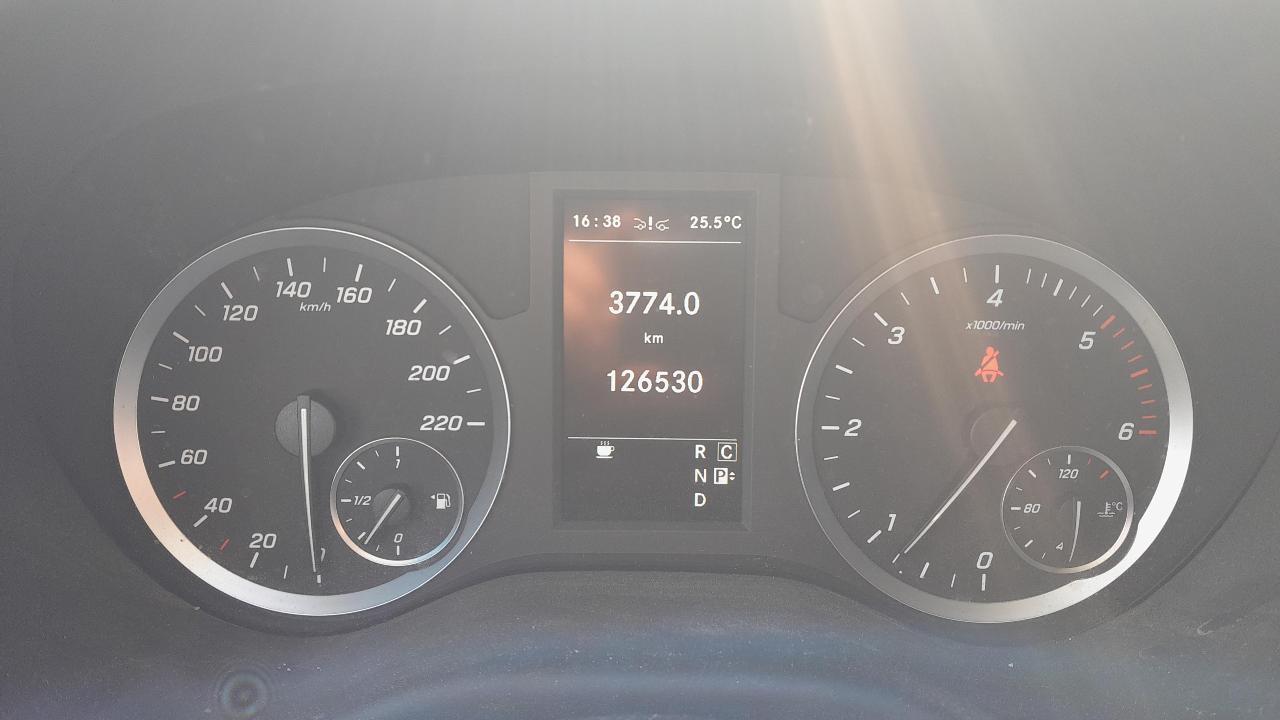 Mercedes 114 CDI Compact Pro MERCEDES-BENZ Vito Compact / 2020 / 4P / Fourgon tôlé 114 CDI Compact Pro