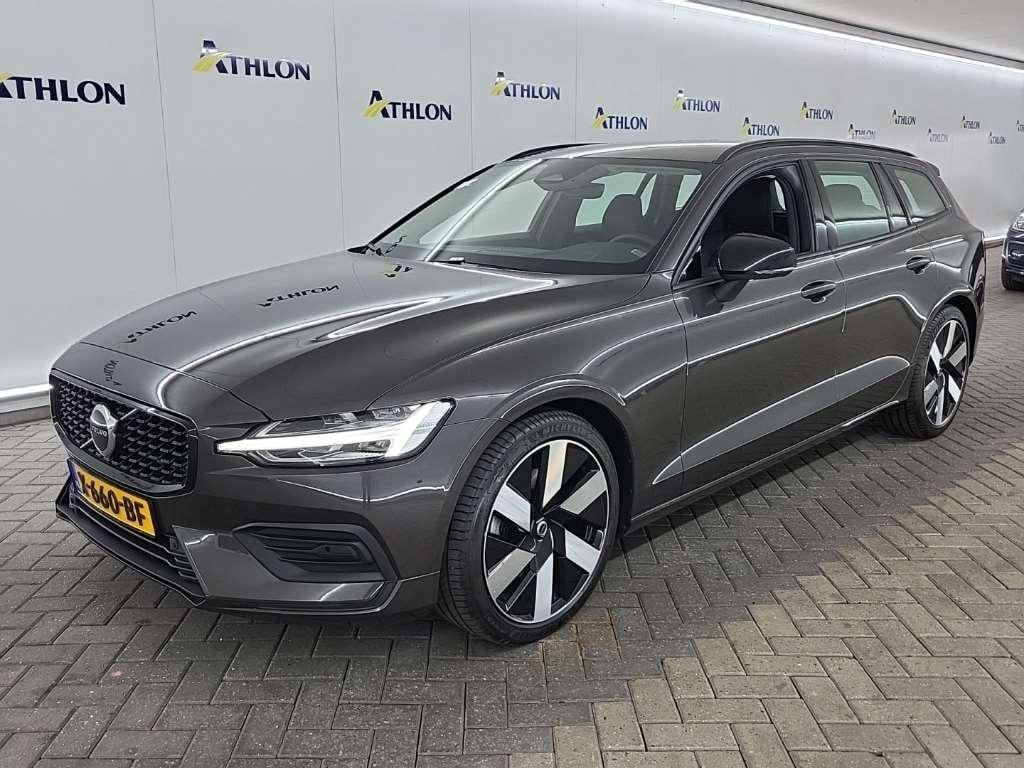 VOLVO V60 B3 Automaat Essential Edition 5D 120kW