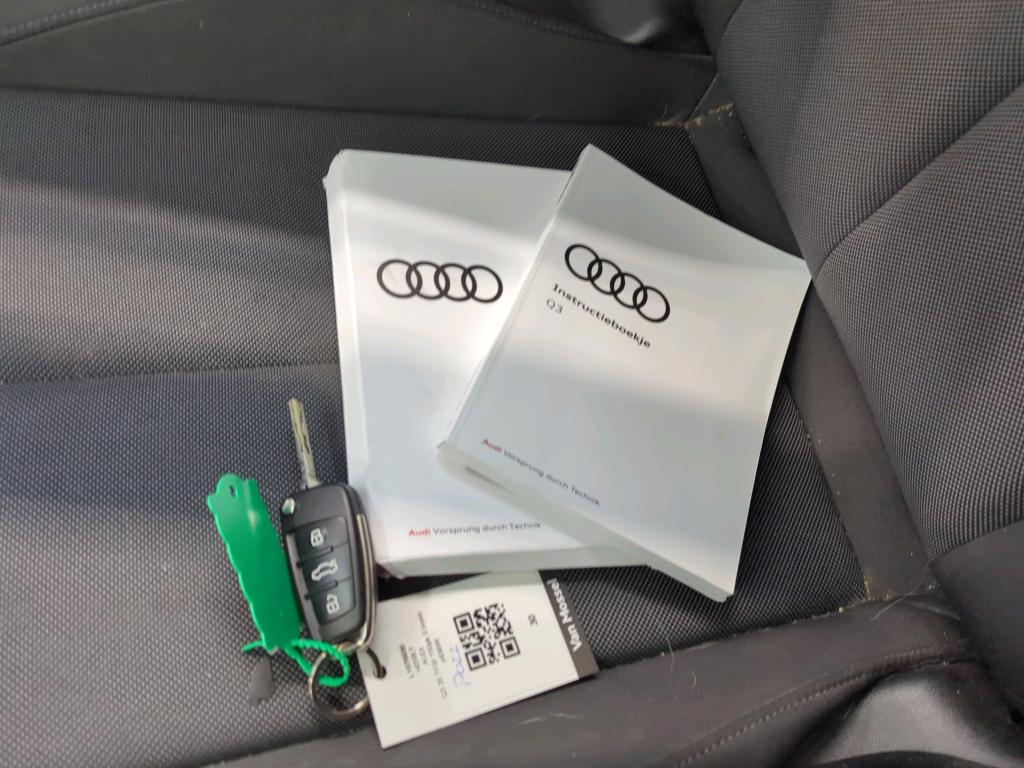 Audi Q3 '18 Audi Q3 35 TFSI S tronic Pro Line 5d photo