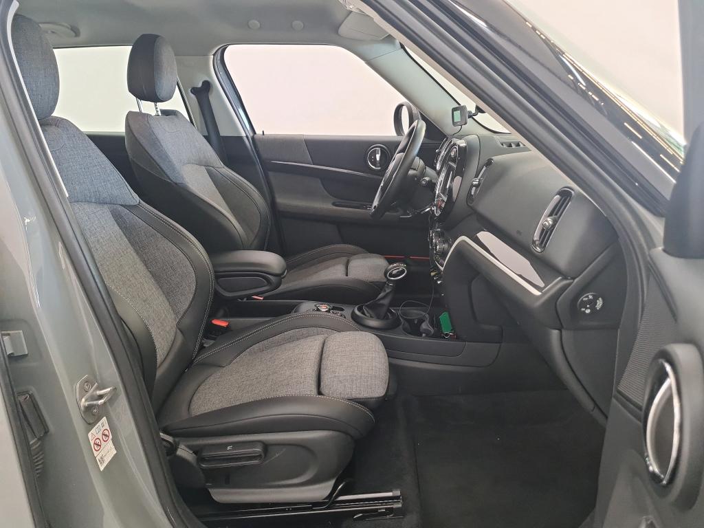 Mini Countryman '16 MINI Countryman Cooper S E ALL4 5d photo