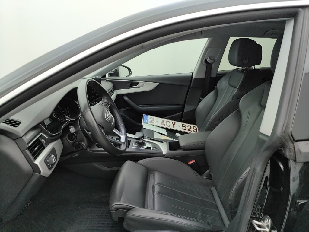 Audi A5 Sportback 40 TFSI S tronic S Line 5d photo