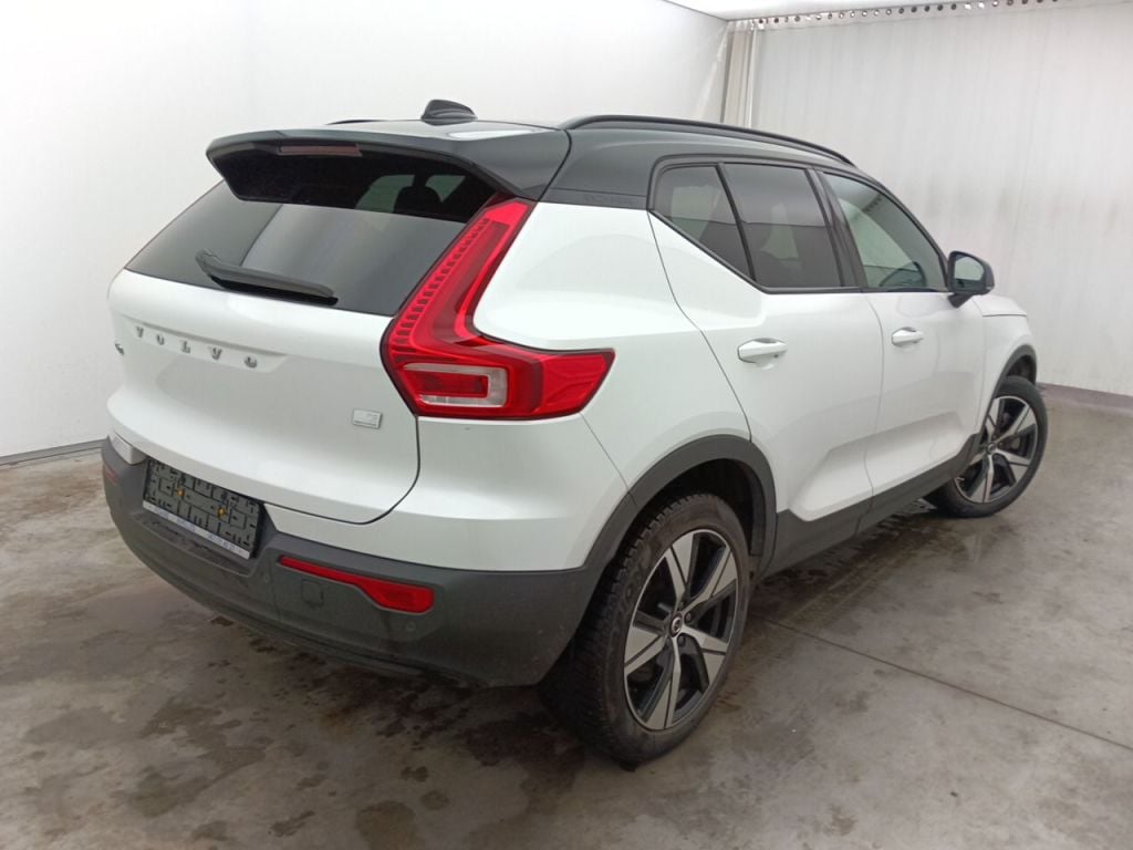 Volvo XC40 P8 4x4 Recharge R-Design 5d photo