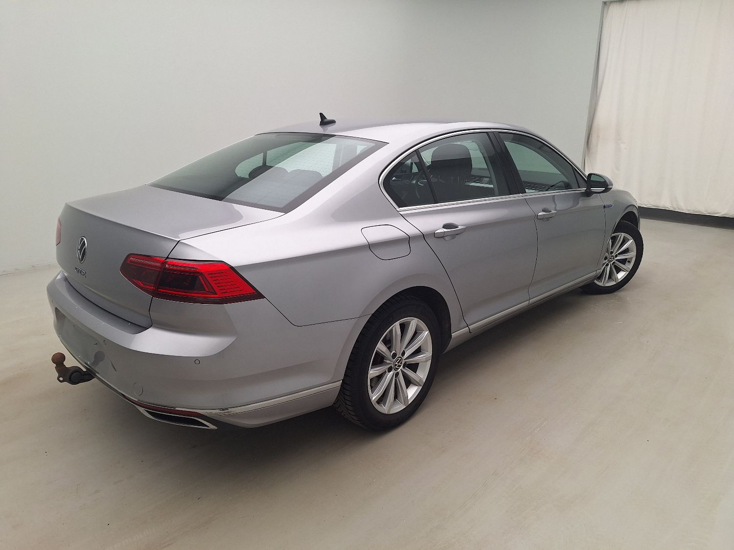 VW, Passat FL'19, Volkswagen Passat 1.4 TSI GTE Business DSG 4d photo