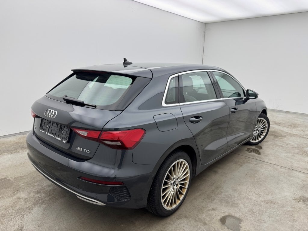 Audi A3 Sportback 2.0 35 TDi 110kW S tronic Advanced 5d photo