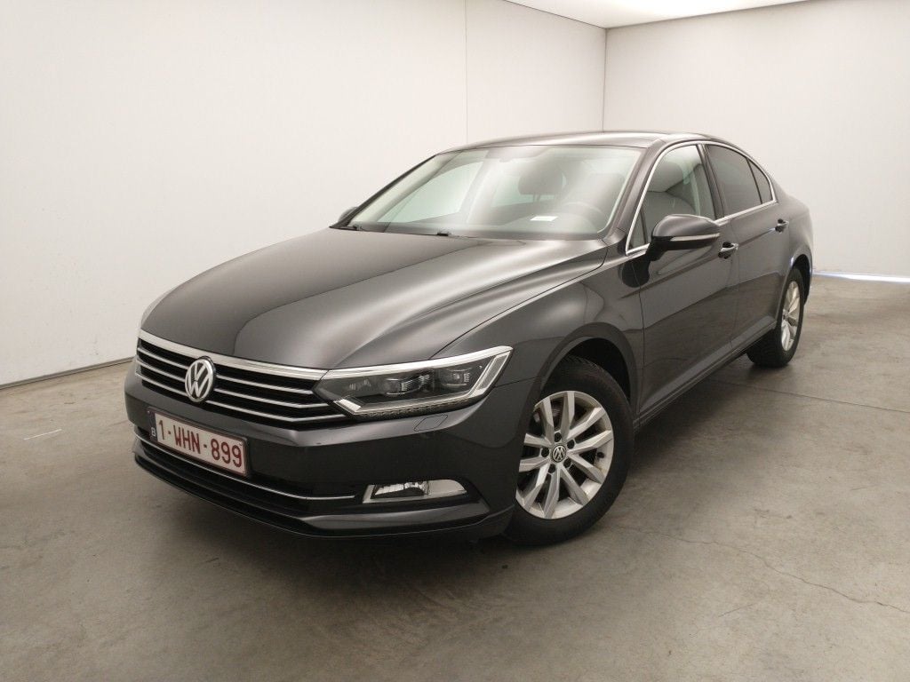 Volkswagen Passat 1.5 TSI OPF Comfortline Business 4d photo