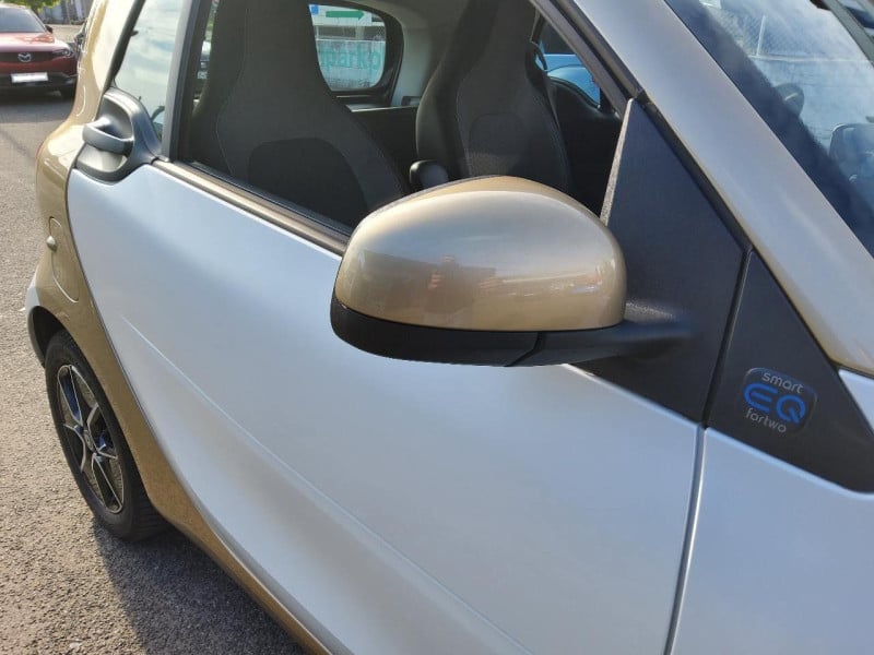 Smart fortwo coupe (11.2014->) DE - LimS3 electric drive / EQ, EQ passion, 2019 - 2023 photo
