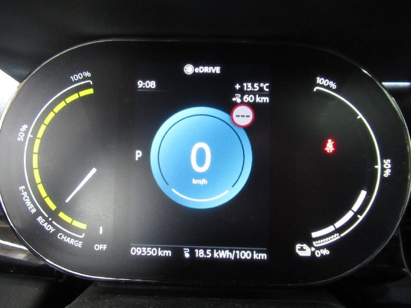 MINI Mini 3-trg. (F56)(2013->) DE - LimS3 SE, Cooper SE Classic Trim, (Facelift 2) 2021 - 2024 photo
