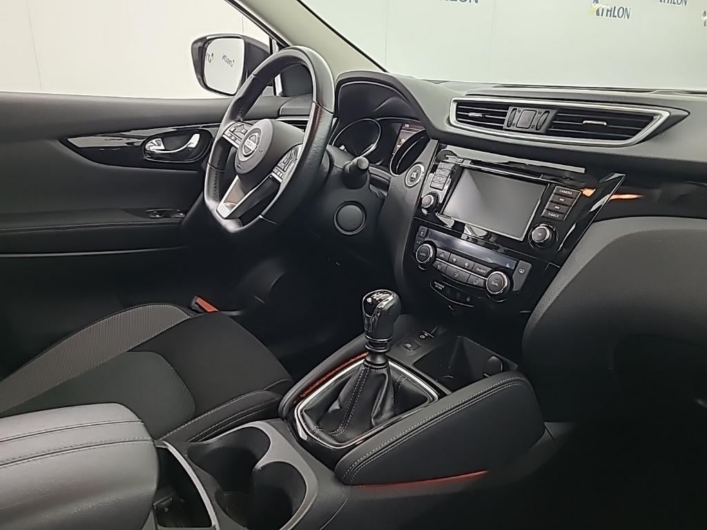 NISSAN Qashqai 1.3 DIG-T 140 DESIGN EDIT.103kW Athlon Edition photo