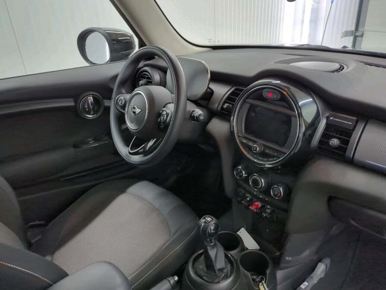Mini Mini 1.5 Cooper photo