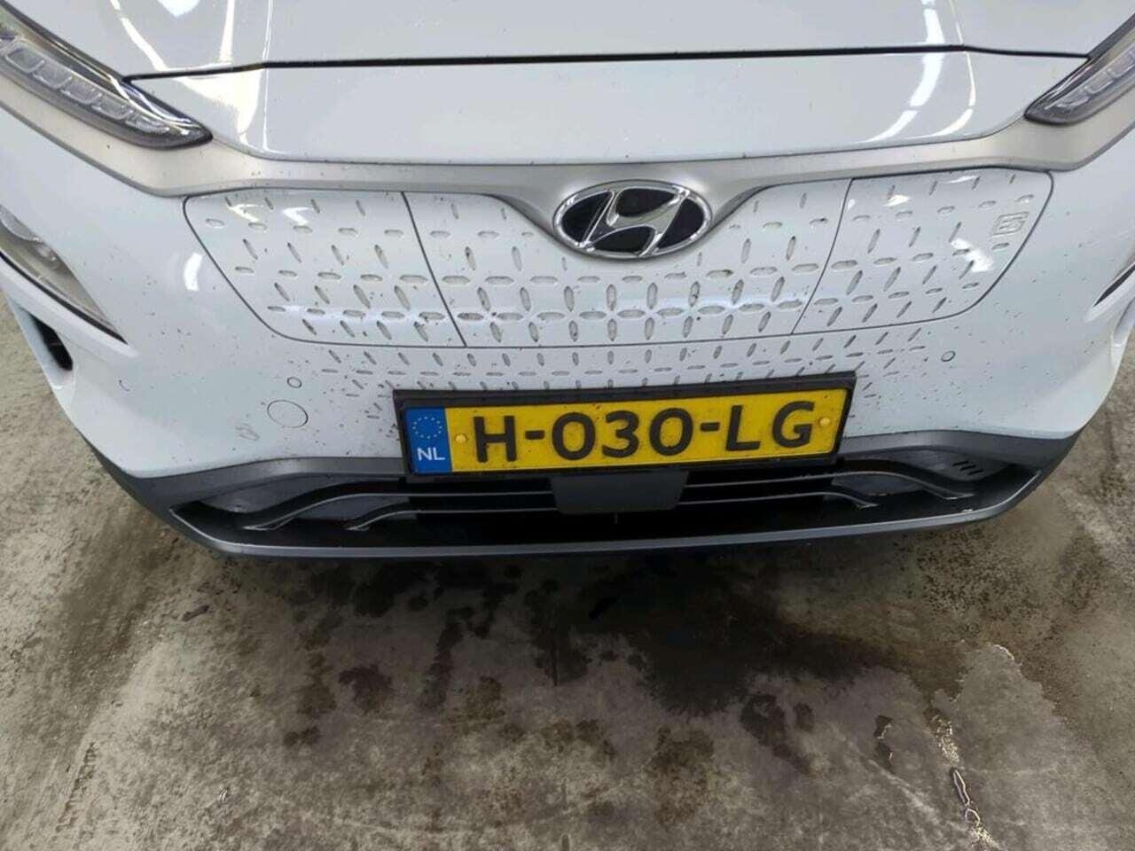 HYUNDAI Kona EV Premium 64 kWh photo