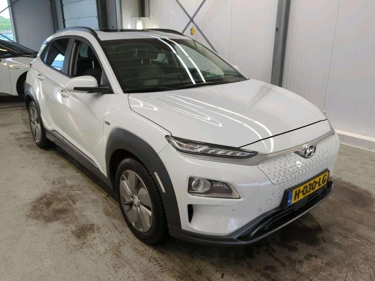HYUNDAI Kona EV Premium 64 kWh photo