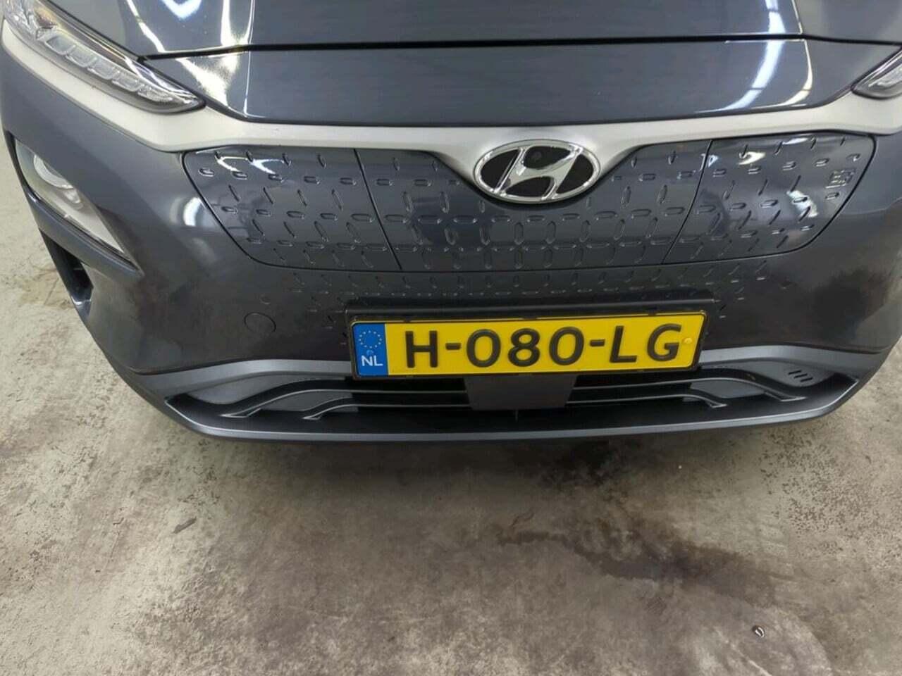 HYUNDAI Kona EV Premium 64 kWh photo