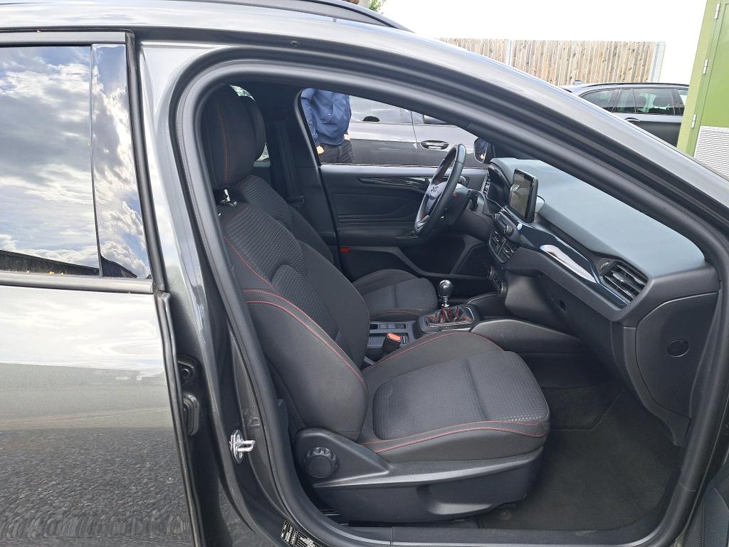 FORD - FOR FOCUS CLIPPER EcoBlue 120PK ST-Line Business & Comfort & Winter Pack & BLIS photo