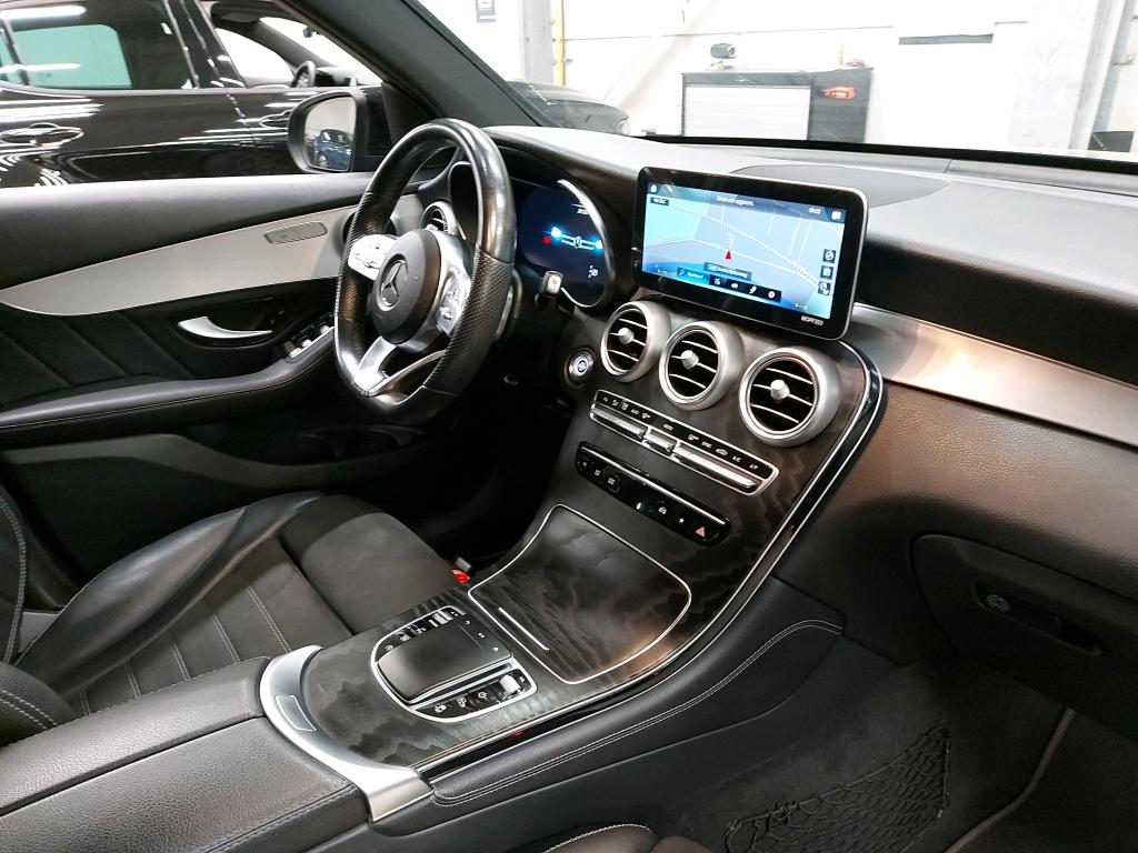 MERCEDES - MER GLC 200 d 163PK DCT Business Solution AMG Line & Night & Pano Roof photo