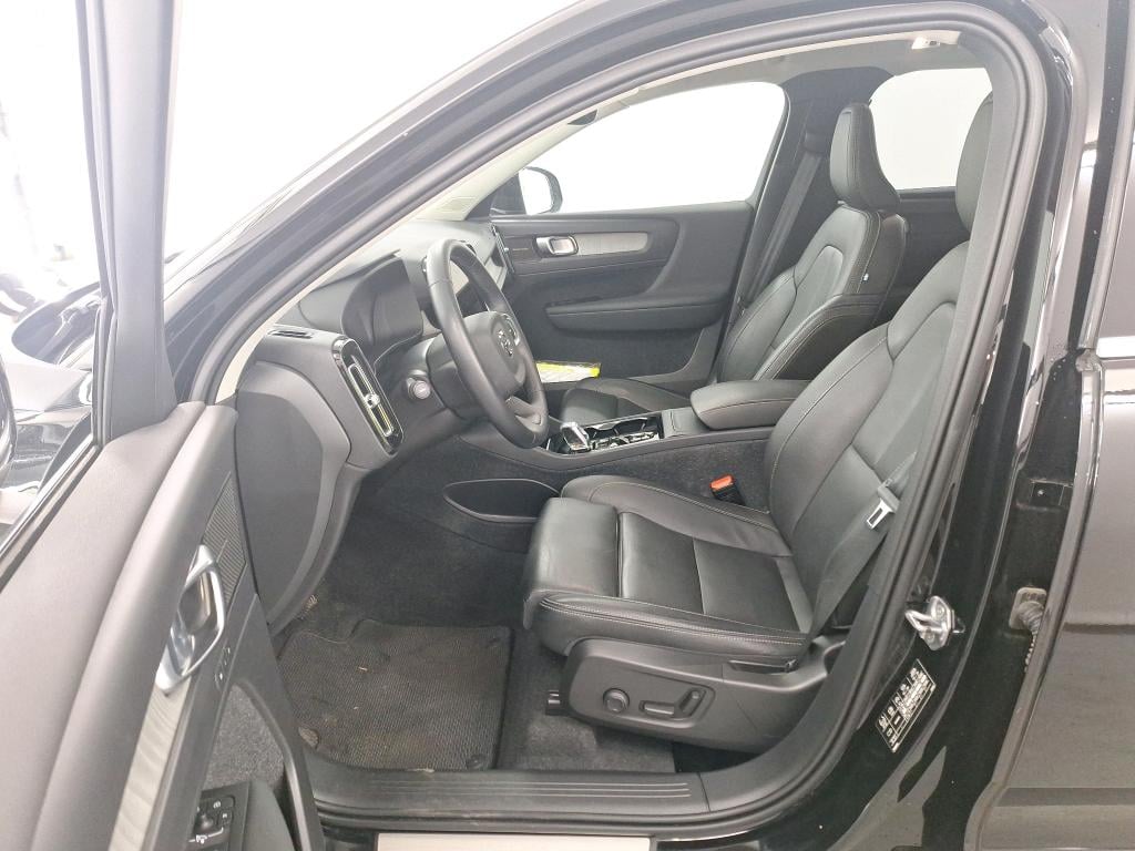 VOLVO XC40 1.5 T2 GEARTRONIC INSCRIPTION Lounge Winter photo