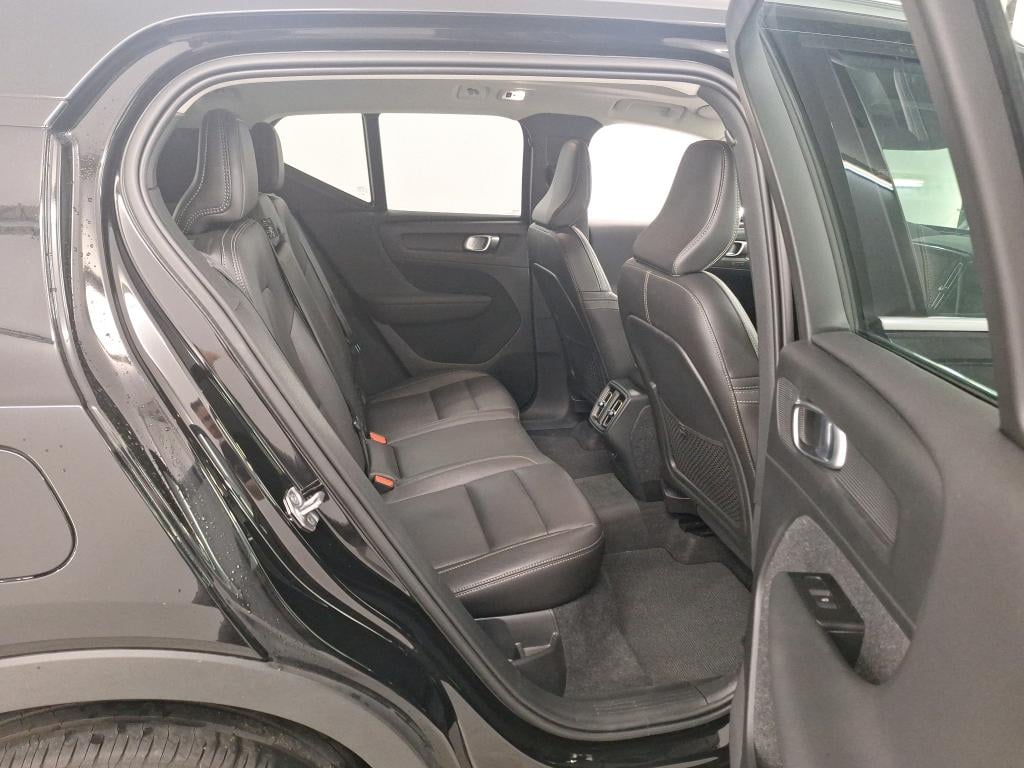 VOLVO XC40 1.5 T2 GEARTRONIC INSCRIPTION Lounge Winter photo
