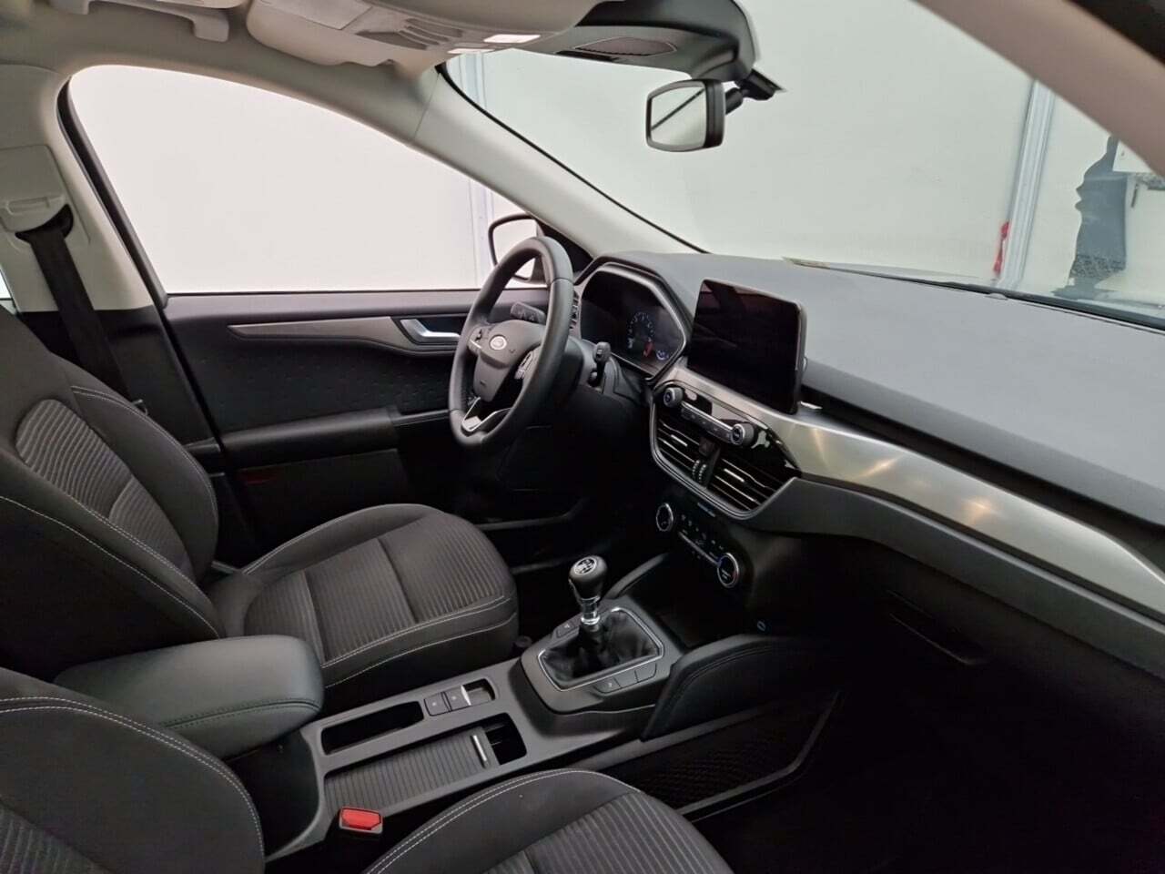 FORD KUGA 2.0 DCI TITANIUM photo