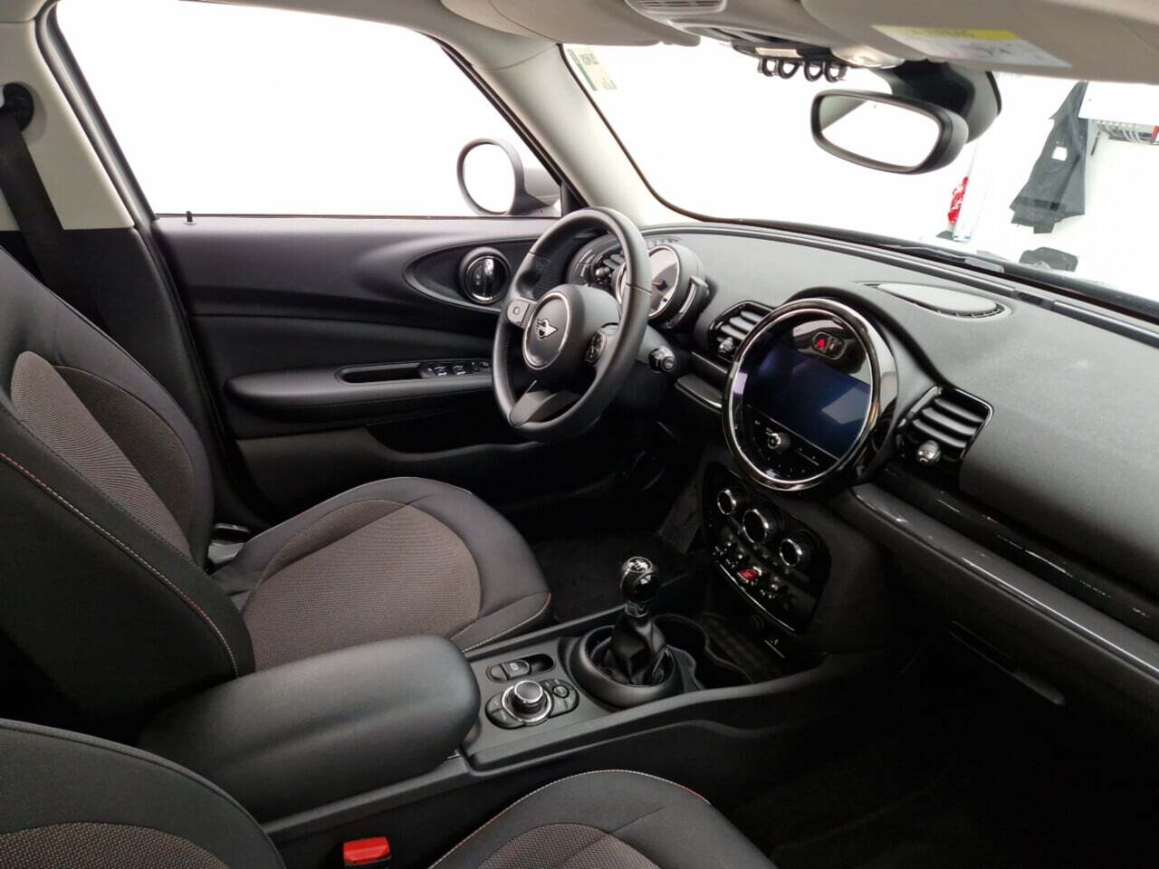 MINI CLUBMAN 1.5 ONE D photo