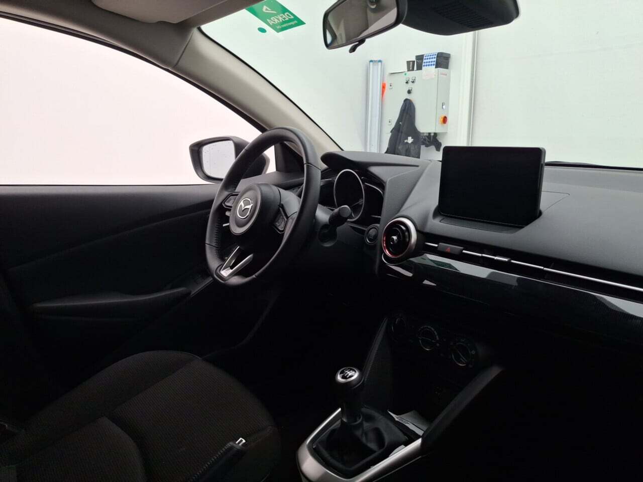 MAZDA 2 1.5 SKYACTIV-G HOMURA photo