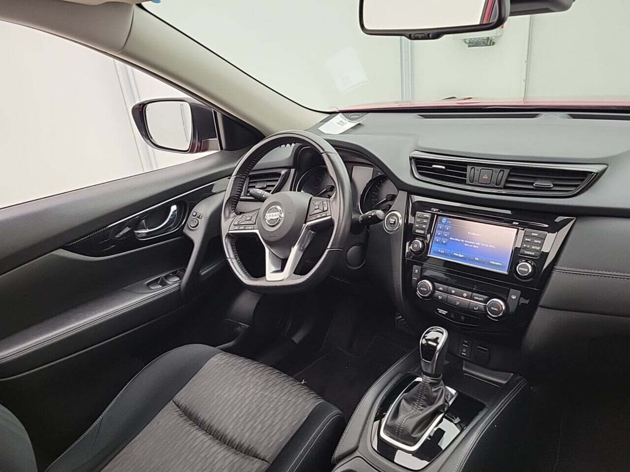 NISSAN X-TRAIL 1.3 DIG-T CONNECTA DCT photo