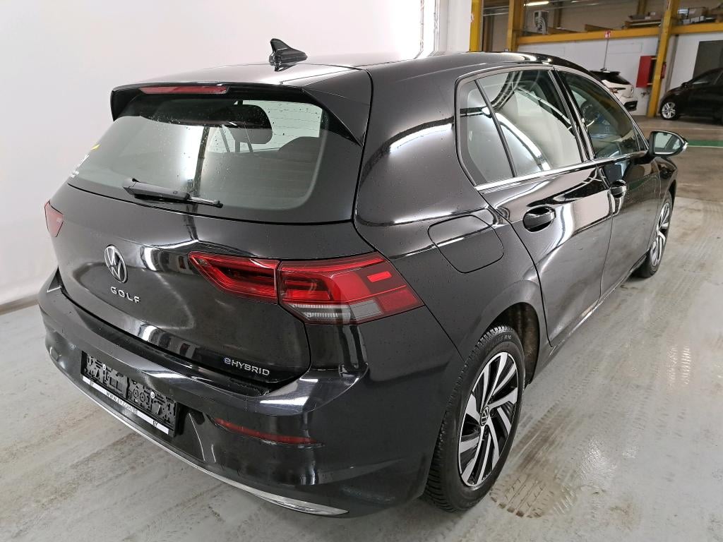 VOLKSWAGEN GOLF VIII 1.4 EHYBRID STYLE BUSINESS DSG photo