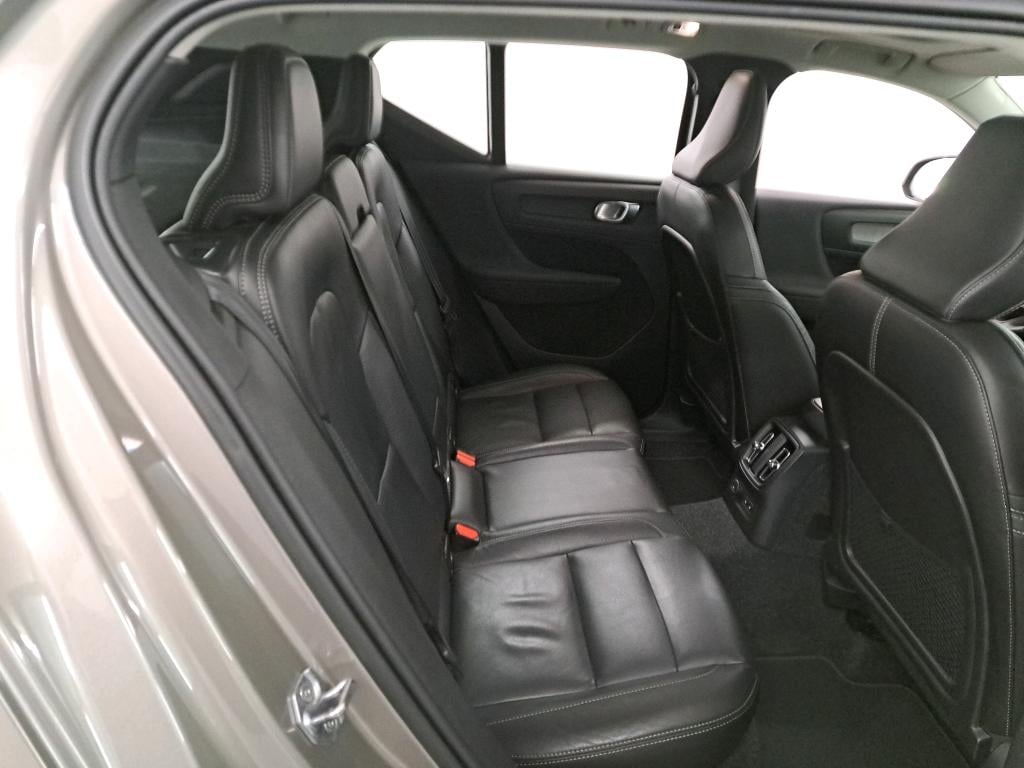 VOLVO XC40 1.5 T4 RECHARGE GEARTR. INSCRIPTION Protection Park Assist Winter Pro photo