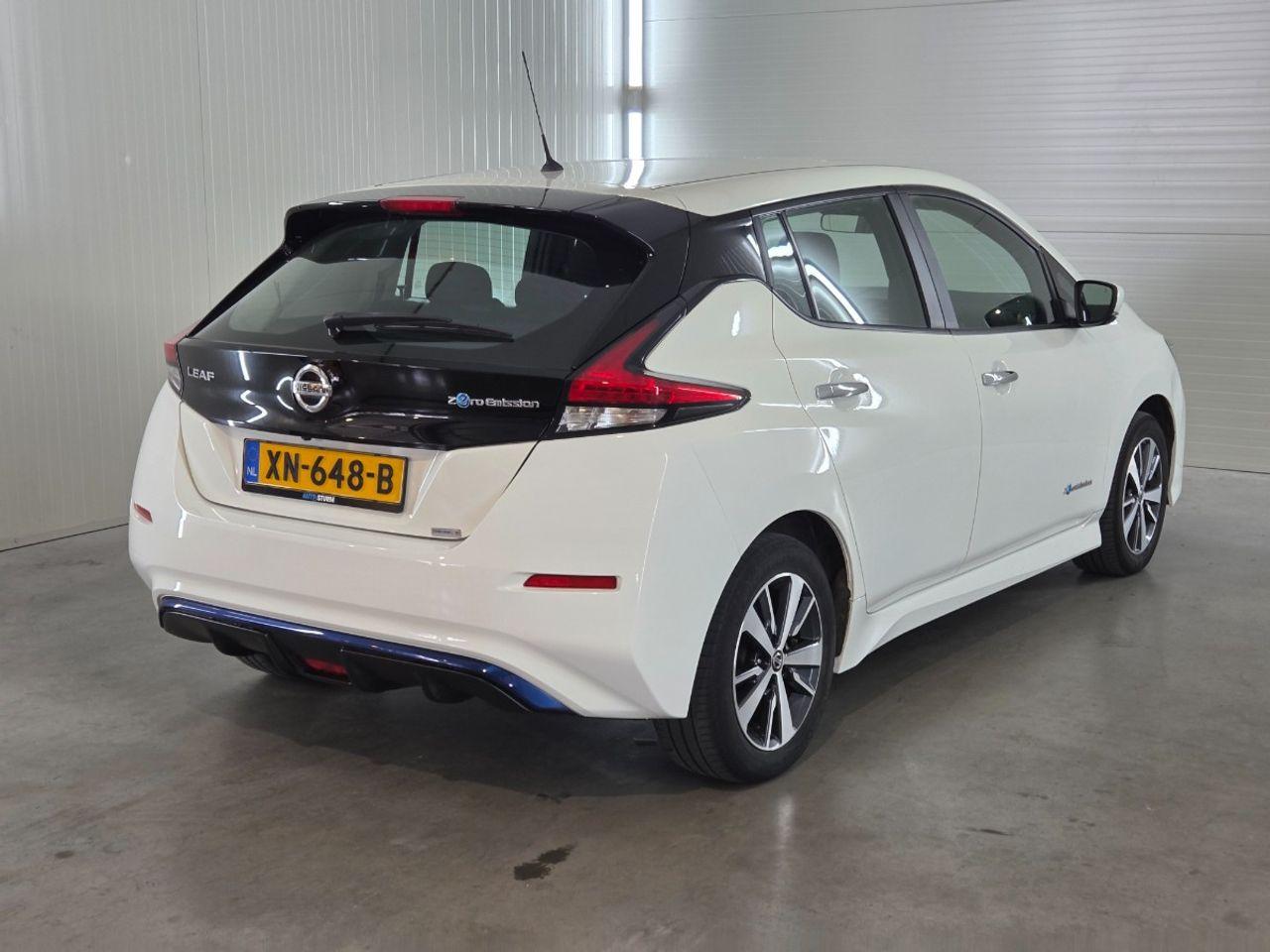 NISSAN Leaf Acenta 40 kWh photo