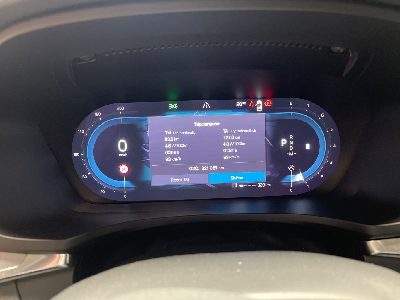 VOLVO V60 2.0 B3 Essential photo