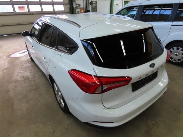 Ford Focus Turnier ´18 Focus Turnier Cool&Connect 1.5 EcoBlue 88KW MT6 E6dT photo