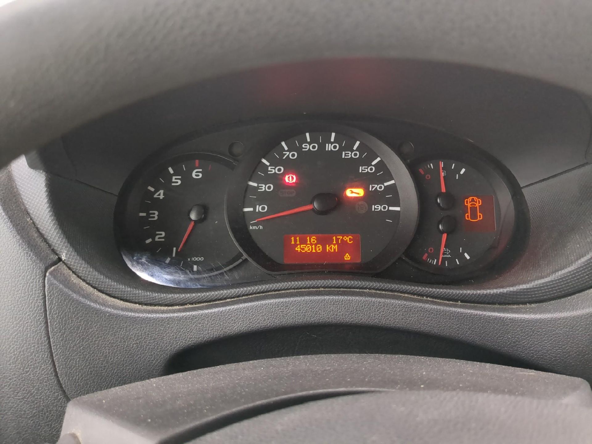 Renault FG GCf Trac F2800 L1H1 dCi 110 Euro6 RENAULT Master VU 4p Fourgon FG GCf Trac F2800 L1H1 dCi 110 Euro6 photo