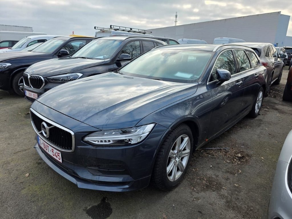 Volvo V90 D3 Geartronic Momentum 5d !! damaged car !! photo