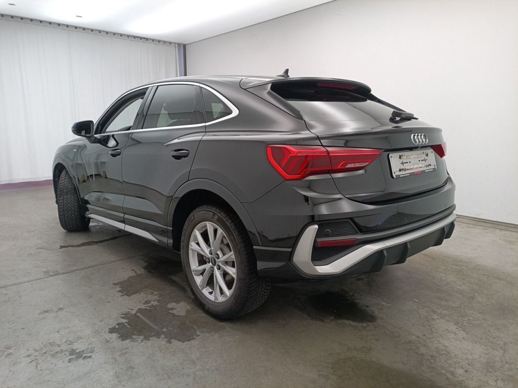 Audi Q3 Sportback 35 TDI S tronic S Line Business Ed 5d photo