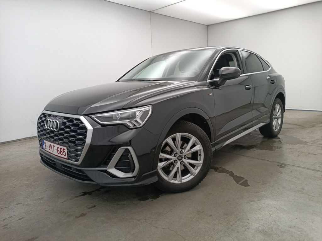 Audi Q3 Sportback 35 TDI S tronic S Line Business Ed 5d photo