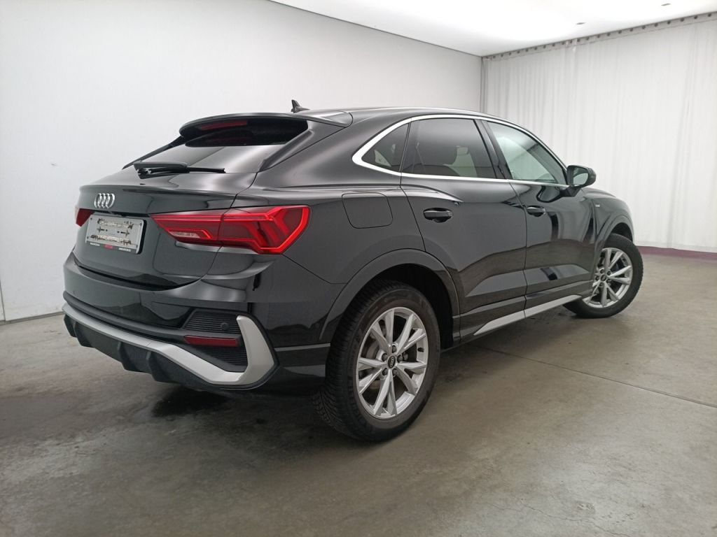 Audi Q3 Sportback 35 TDI S tronic S Line Business Ed 5d photo