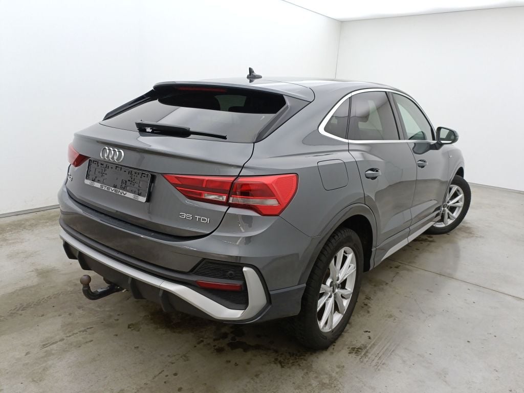 Audi Q3 Sportback 35 TDI S tronic S Line Business Ed 5d photo
