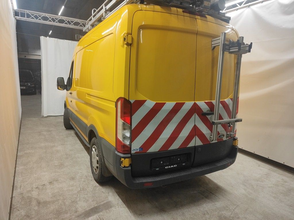 Ford Transit 350M 2.0TD 130pk 96kW M6 Trend 4d photo