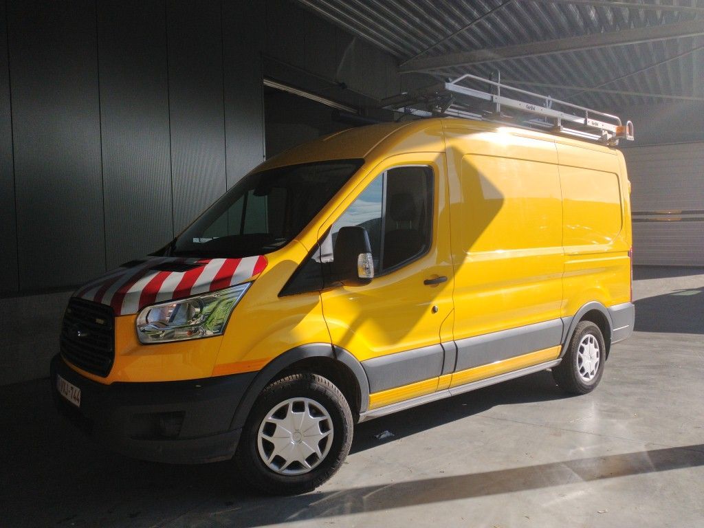 Ford Transit 350M 2.0TD 130pk 96kW M6 Trend 4d photo